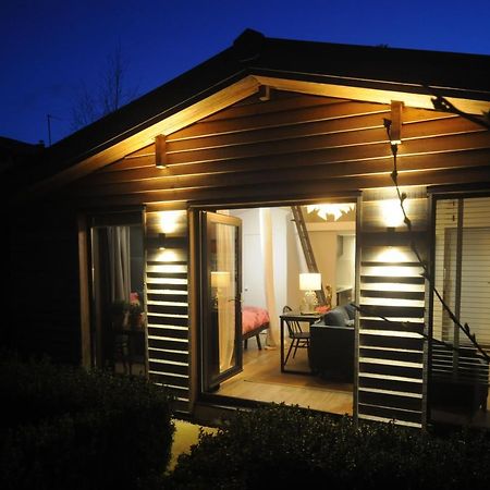 The Cabin Cheltenham Exterior foto